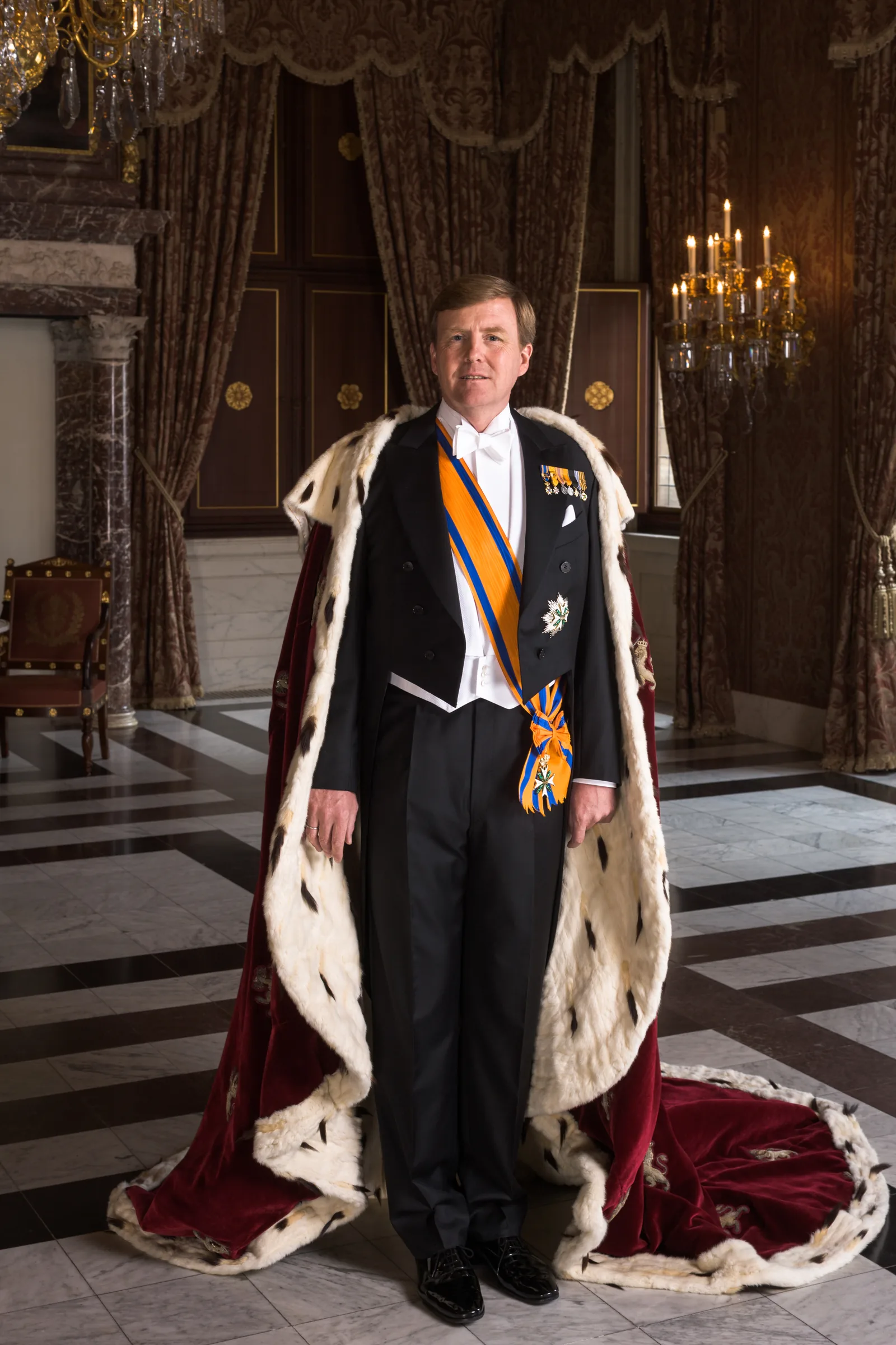 Het Koningslied van 2013: ophef rond een feestlied Het Koningslied van 2013: ophef rond een feestlied